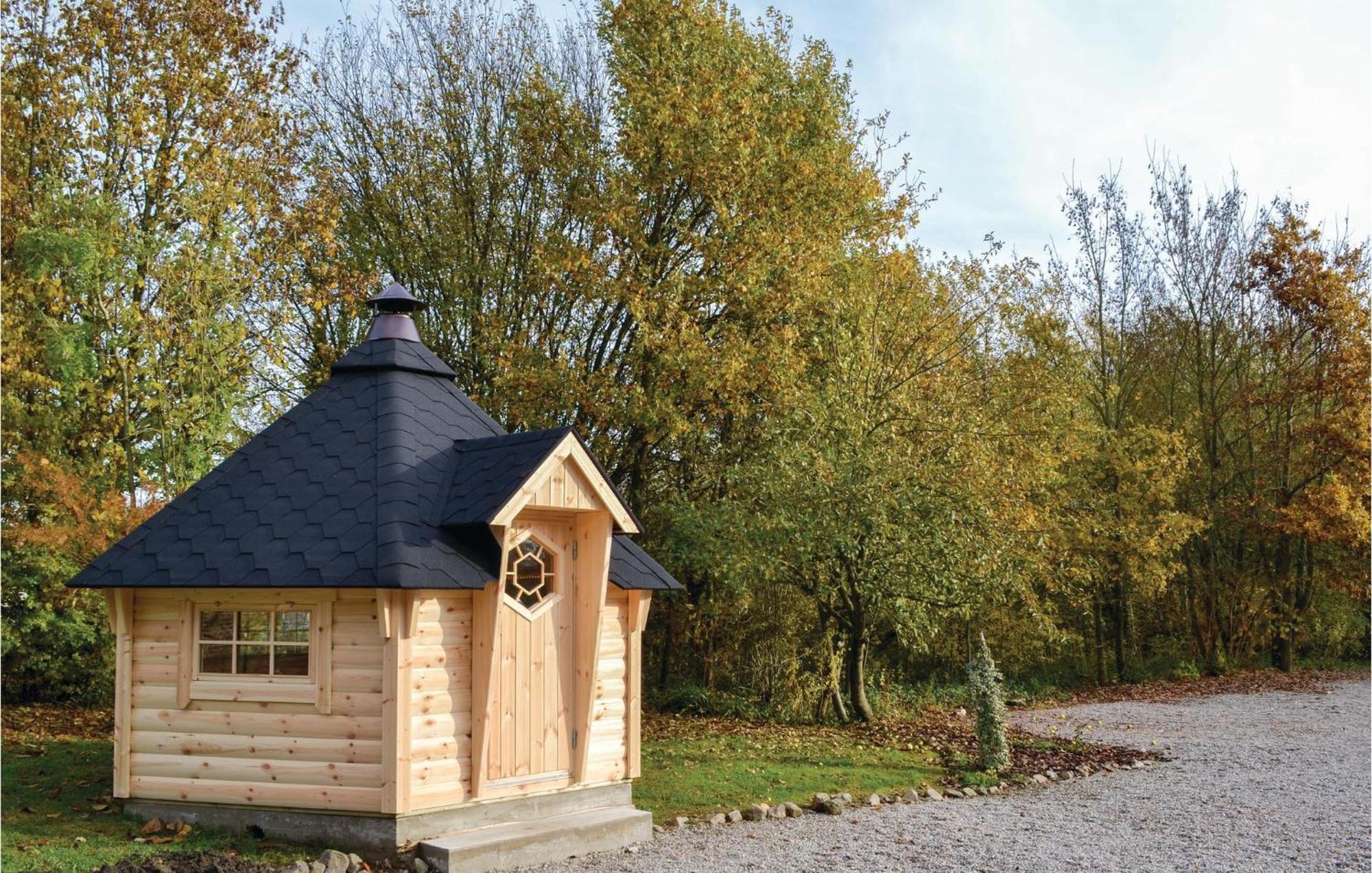 Pet Friendly Home In Quiestede With Kitchen Eksteriør billede